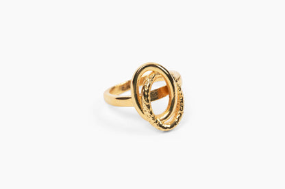 Oval Link Ring